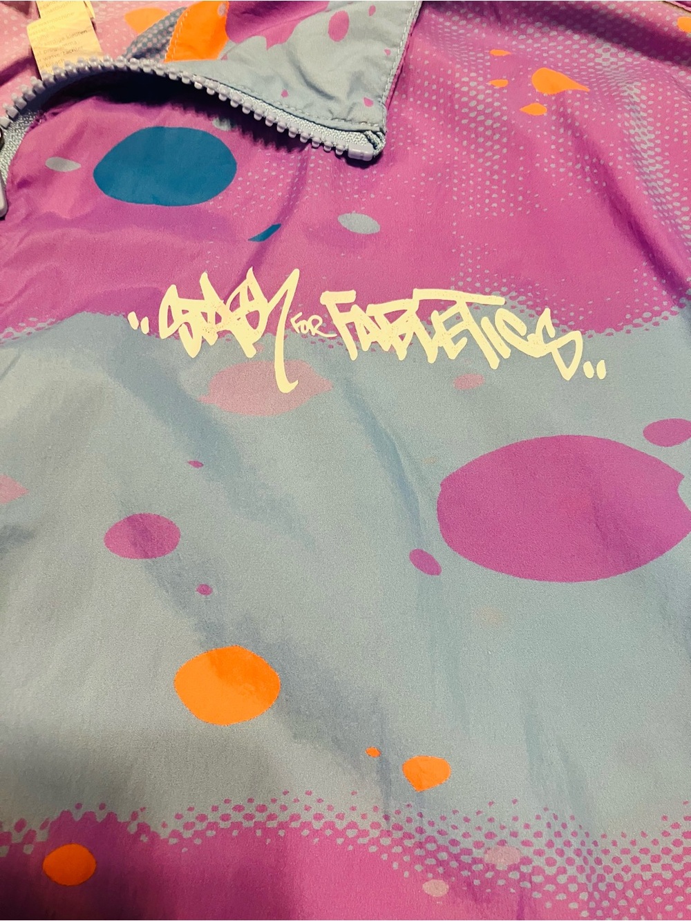 Fabletics Oversized Flyweight Windbreaker Jacket Purple Orange Splash - Medium - Picture 2 of 6